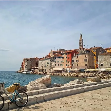 Neven Parking Place * Rovinj