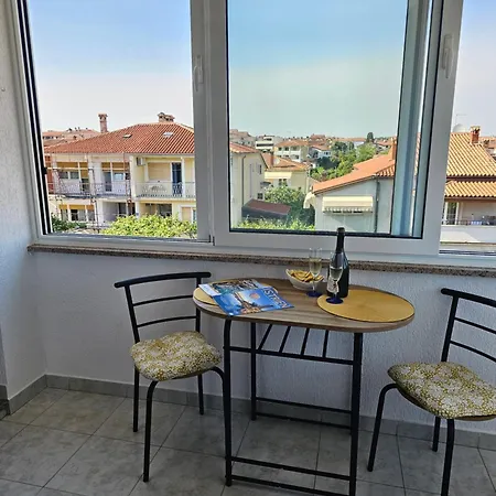Neven Parking Place Apartman